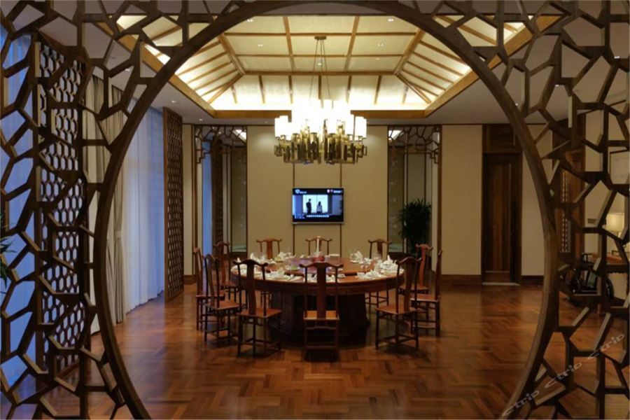 Taoyuan Shuixiang Hotel Chongming Exterior foto